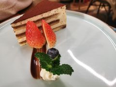 -Golden Lily河内巴黎法越料理餐厅(建国西路店)