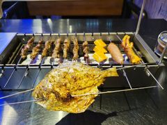 -黑门烤肉