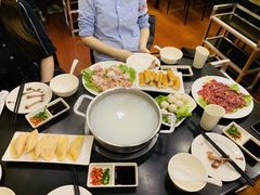 -吉友粥底火锅(方斜路店)