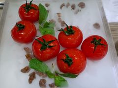 番茄脆菇沙拉-小大董·烤鸭(凤凰汇店)