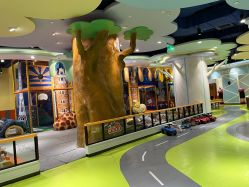-MELAND CLUB亲子乐园•派对(虹桥万象城店)