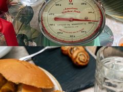 -大树餐厅(红旗街万达店)