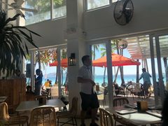 -Cha Cha's Beach Cafe
