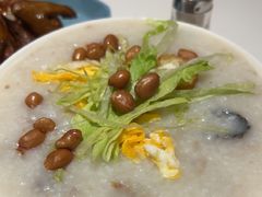 荔湾艇仔粥-龍记香港茶餐厅(久光百货店)