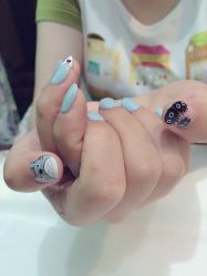 -孔雀手美甲美睫护理