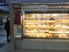门面-凯司令西点房(虹桥路站店)