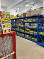 -逝水玩具折扣店