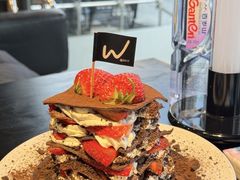-W COLLECTIVE  DESSERT SHOP