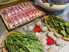 -慢丽江·云南野生菌土鸡锅(付家庄店)