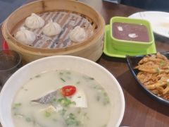 -玖鲜小笼(中山广场店)