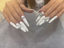 -鲸彩·美甲美睫科技护肤