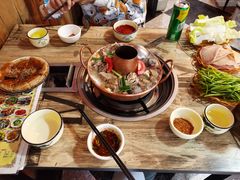 -香香腊排骨.野生菌火塘总店(束河店)