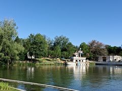 -泡泡玛特POPMART(蓝色港湾店)