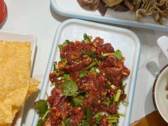 -乡土黄·鲜牛肉火锅·小龙虾(兴业街店)
