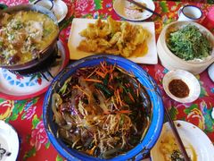 -闯关东东北农家菜(崂山石老人店)