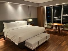 -上海虹桥祥源希尔顿酒店