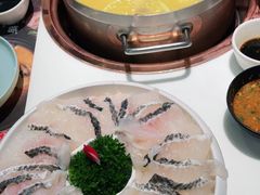 -洪氏嗨捞·猪肚鸡火锅(阳光天地店)