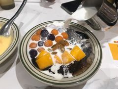 超级桃胶芋圆-堂屋糖水店(愚园店)