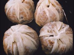 芝士咸蛋黄烧卖-217笋干馄饨