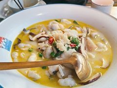 -蜜桃餐厅·伴山(湖滨商业街店)