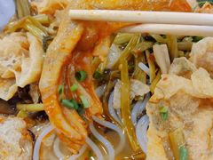 -爱民螺蛳粉(梧州国泰广场店)