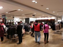 店内环境-ZARA(深圳金光华广场店)