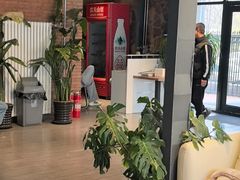 -梦想之巅·青少年篮球·羽毛球·培训中心(西站店)