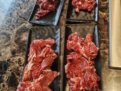 -牛里牛气· 榴莲海鲜鲜牛肉自助火锅·烤肉(横岗店)