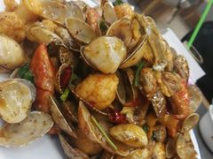 -东来菜馆•手抓海鲜家常菜•海鲜锅贴(鸽子窝店)