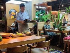 -云海肴·汽锅鸡·云南代表菜(天山百盛优客店)