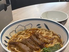 -康师傅私房牛肉面(马泉营奥莱店)