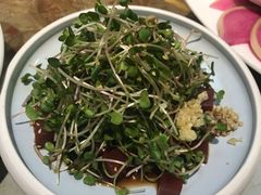 -青瓦餐厅·生鱼片·韩园烤肉(西塔店)