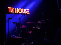 -TZ House音乐现场(茅台店)