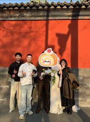 -城市花园婚纱摄影