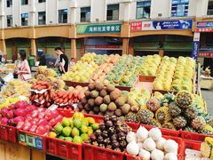 -三亚新鸿港水果一级批发市场