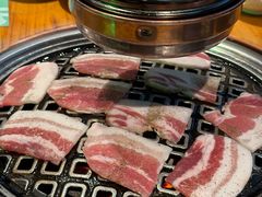 -唯成•韩国炭火烤肉 유성고기