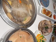 -左庭右院鲜牛肉火锅(新梅广场店)
