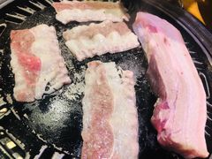 -唯成•韩国炭火烤肉 유성고기