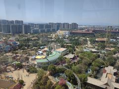 -七彩云南欢乐世界