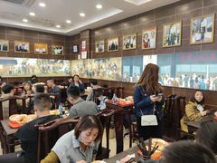 等位区-方中山胡辣汤(成都首店)