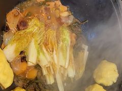 -哈尔滨烧烤·山河村铁锅炖(交大店)