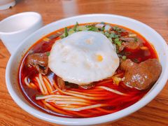 肥肠面-秦云老太婆摊摊面(全国总店)