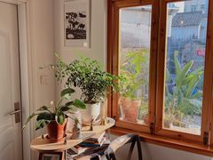 -In Cafe隐食研室