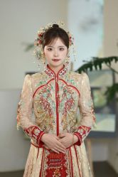 -艾米丽婚纱礼服