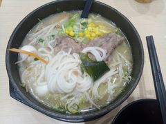 肥牛米线-灵芝妹子海鲜米线(凯德和平广场店)