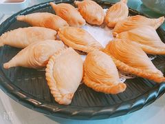 三丝眉毛酥-廊亦舫Lang Yi Fang Restaurant(金桥店)