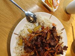 -金莹丸子汤清真(朝外SOHO店)