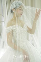 -禕·愫白婚纱商店