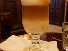 -Cafe Sacher(WIEN)
