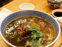 -沪西老弄堂面馆(定西路店)